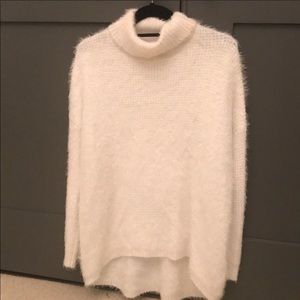 EUC MinkPink Turtleneck Sweater